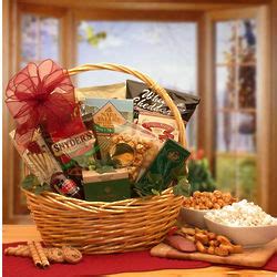 Snack Attack Gift Basket - FindGift.com