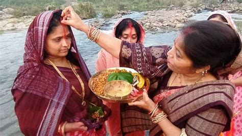 Chhath Puja 2022 नहाय खाय के साथ शुरू हुआ छठ उत्‍तराखंड में इन जगहों पर रहेगी आस्‍था के पर्व