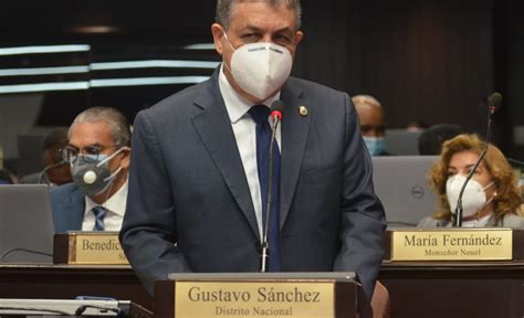 Diputado Gustavo Sánchez atribuye a una confusión que dos compañeros