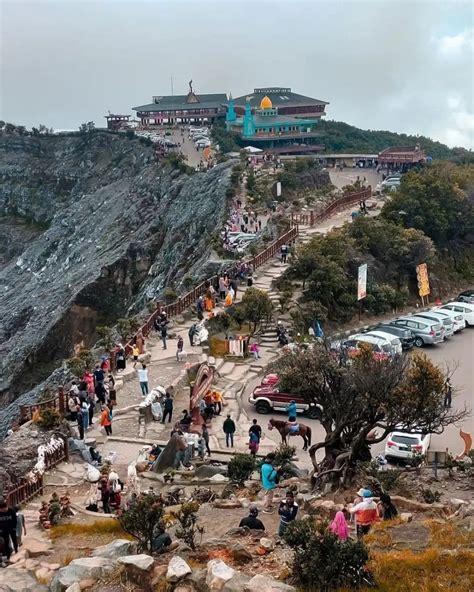 Mengenal Legenda Dibalik Wisata Tangkuban Perahu Indopena