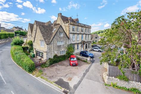 Spring Hill House Nailsworth Stroud Aj Estate Agents Of Gloucestershire