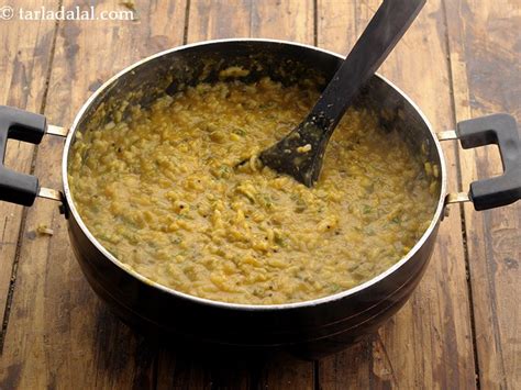 Green Moong Dal Khichdi Recipe Moong Dal And Rice Khichdi Hari