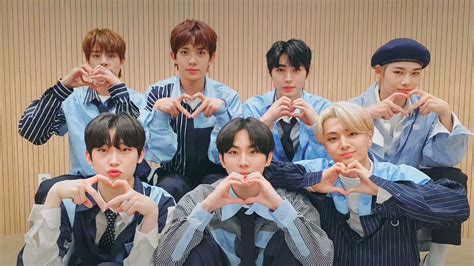 enhypen   pop boyband   verge  worldwide stardom