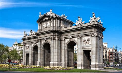 10 Monumentos De Madrid Que Debes Visitar