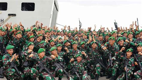 Panglima Tni Berangkatkan Prajurit Tni Ke Papua