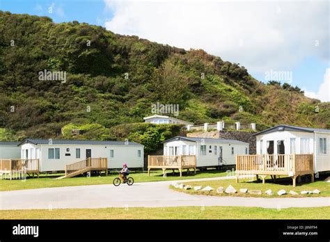 static caravans at pentewan sands holiday park, cornwall, england, uk Stock Photo - Alamy