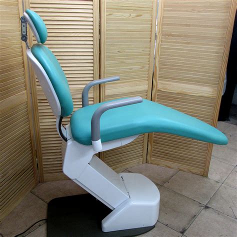 Belmont Dental Chairs - BELMONT AcuTrac (Refurbished) Dental Chair For ...