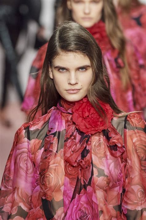 蓝色情人 Blumarine 201920秋冬高级成衣秀细节 Milan Fall 2019 天天时装 口袋里的时尚指南