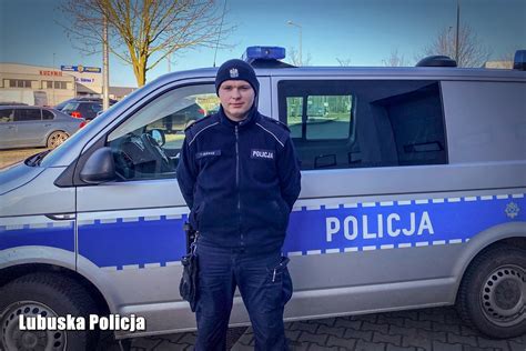 Ukrad Produkty I Pr Bowa Uciec Zatrzyma Go Policjant Przed S U B