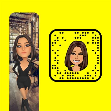 Marinamarinamkiii เรื่องราว Snapchat ตลอดจน Spotlight และเลนส์