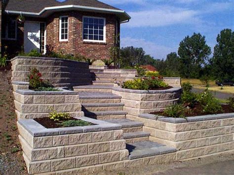 Retaining Walls Build Front Yard Landscapes