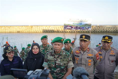 Danrem 102 Pjg Bersama Waka Polda Kalteng Peduli Lingkungan Nusaborneo