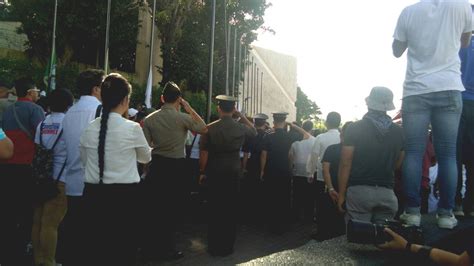 Mga Bagong Bayani Kinilala Kasabay Ng Edsa People Power Anniversary