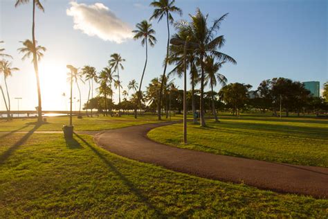 Magic Island - Honolulu's Urban Oasis - Jeffsetter Travel