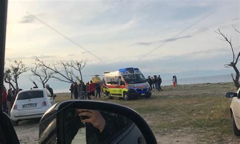 Incidente A Corigliano Rossano Tra Un Auto E Una Moto Grave Un Enne