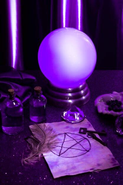 Arrangement D'objets Occultes à Angle élevé | Photo Gratuite