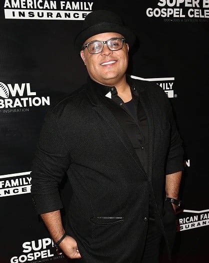 israel houghton net worth 2024