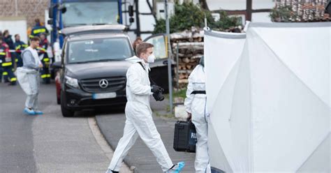 Z Lpich Polizei Schie T Auf Mit Messer Bewaffneten Mann Obduktion