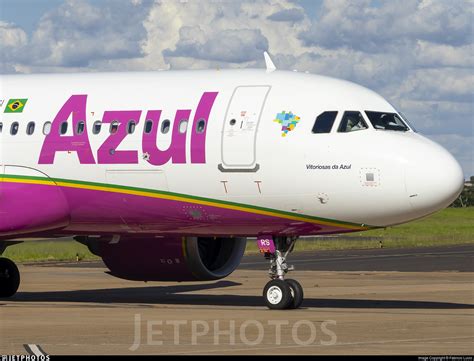 Pr Yrs Airbus A N Azul Linhas A Reas Brasileiras Fabricio