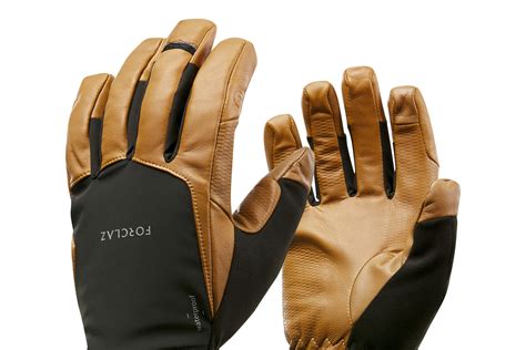 How to choose your winter hiking gloves