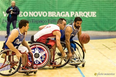 Nova Temporada Do Basquetebol Em Cadeira De Rodas A Porta