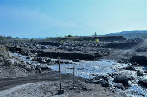 PREVENCIÓN POR DESCENSO DE LAHARES EN EL VOLCÁN DE FUEGO Y SANTIAGUITO