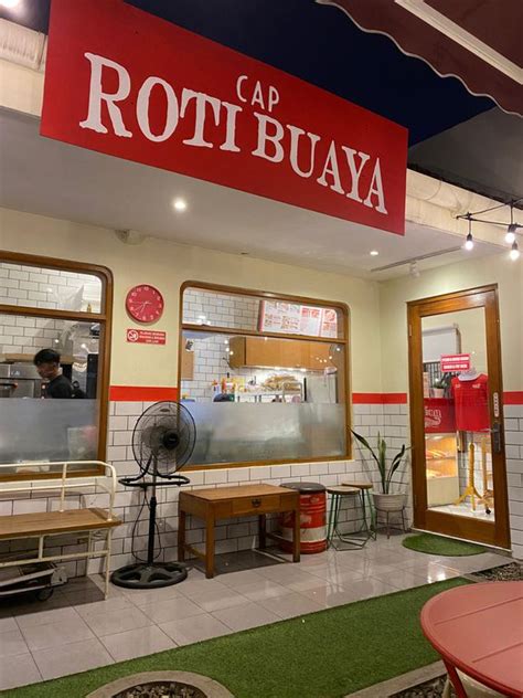 Roti Buayaaa Review Adel Andila Putri Di Restoran Cap Roti Buaya Blok M