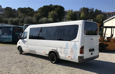 Minibus Usato Mercedes Benz Sprinter Del Il Boss Dei Bus