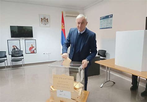 Branislav Borenovi Ka E Da Ima Posebnu Motivaciju Da Glasa Na Izborima