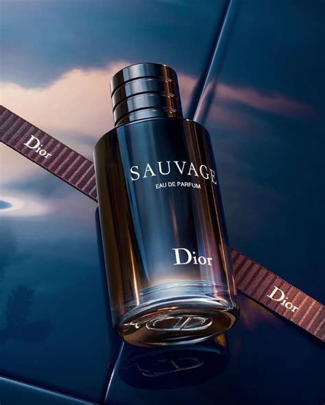 SAUVAGE El Nuevo Eau De Parfum La Poderosa Frescura De Sauvage