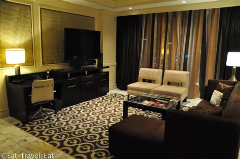 Eat. Travel. Eat!: Two Bedroom Penthouse Suite @ The Mirage Hotel and Casino- Las Vegas, NV