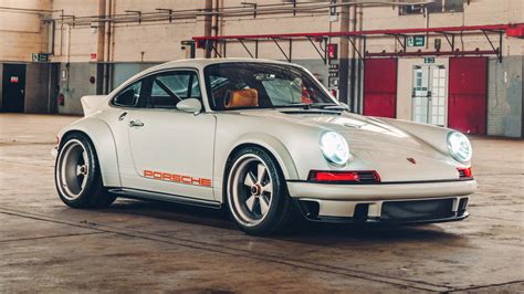 Video A Closer Look At The New 911 Reimagined By Singer The DLS Top