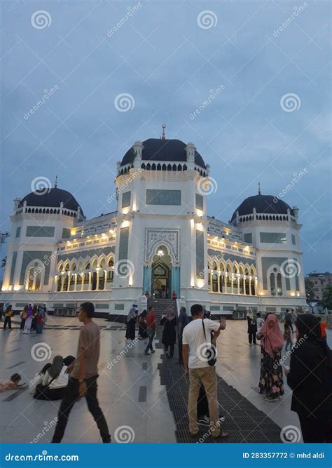 The Biggest Grand Mosque in the City of Medan Editorial Photography - Image of mosque, biggest ...