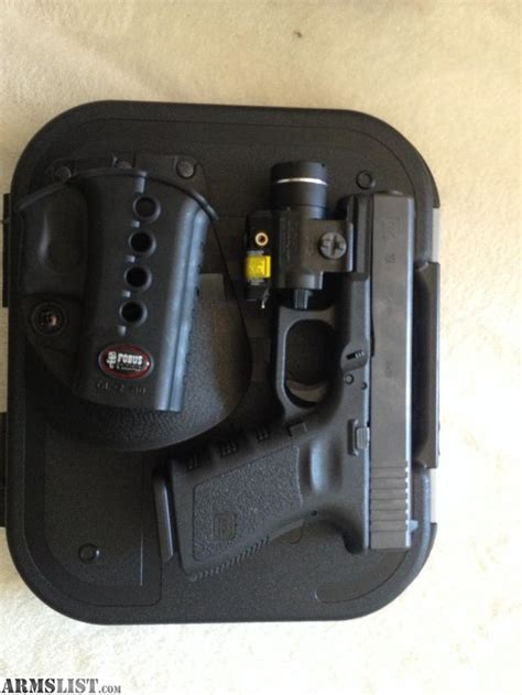 ARMSLIST - For Sale: Glock 19 gen 3 with light/laser combo