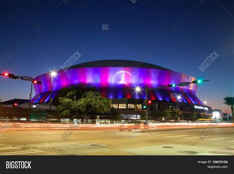 New Orleans Superdome Image & Photo (Free Trial) | Bigstock