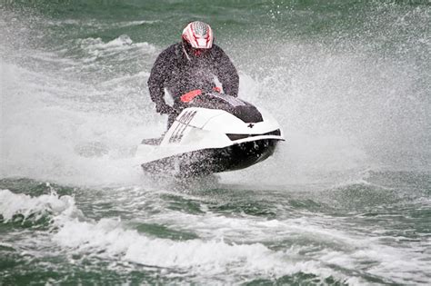 Premium Photo | Jet boat racing