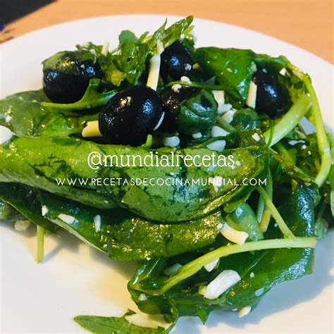 Ensalada Verde Con Aceitunas Negras Recetas Del Mundo A Un Click