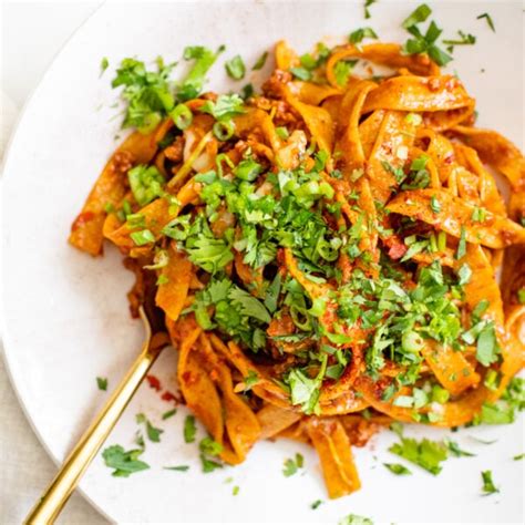 Spicy Garlic Ginger Pasta This Savory Vegan