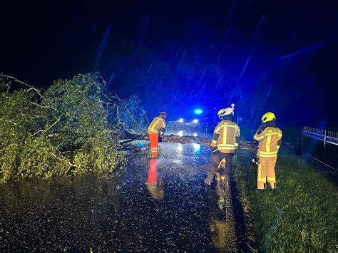 Drei Eins Tze Nach Unwetter Freiwillige Feuerwehr Alpen