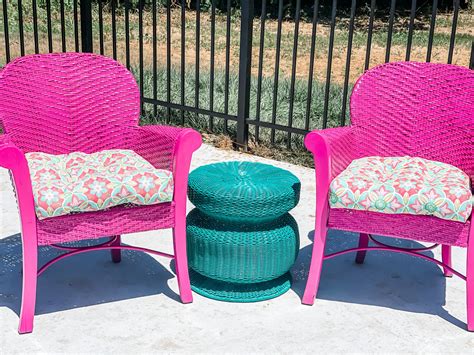 Outdoor Chair Makeover With Spray Paint Re Fabbed