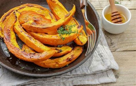 Calabaza al horno con especias y miel Recetas Fáciles Reunidas