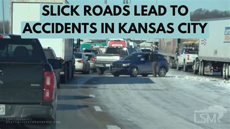 01 16 2024 Kansas City Metro Late Morning Slick Roads And Car Wrecks