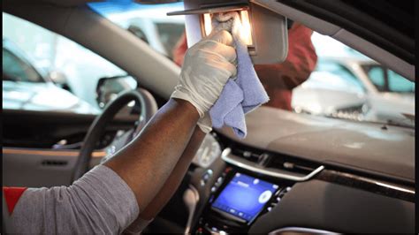 Here Are 6 Useful Tips For A Cleaner Interior Of Your Car