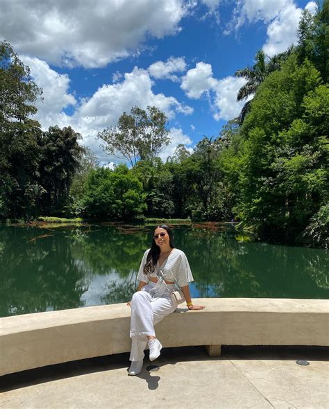 Liz Oliveira (@liizoliveira) • Instagram photos and videos