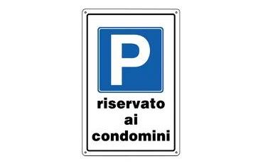 Cartello Segnaletico Parcheggio Riservato Marchese Stefano Srl