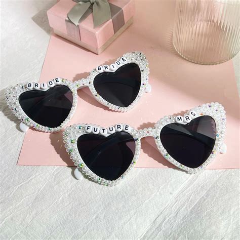 Pearl Sunglasses for the Bride to Be,customizable Bridal Sunglasses