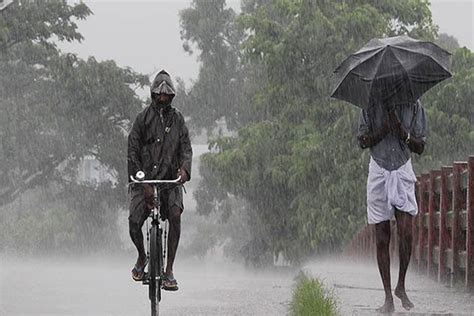 Kerala Weather Forecast Heavy Rainfall Red Alert Issued In Some