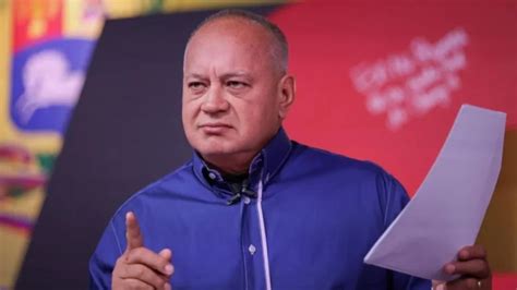 Diosdado critica a la oposición por llamar a izar la bandera en el Día