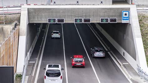 Dritte Gubrist Tunnelröhre führt zu weniger Stau und Unfällen