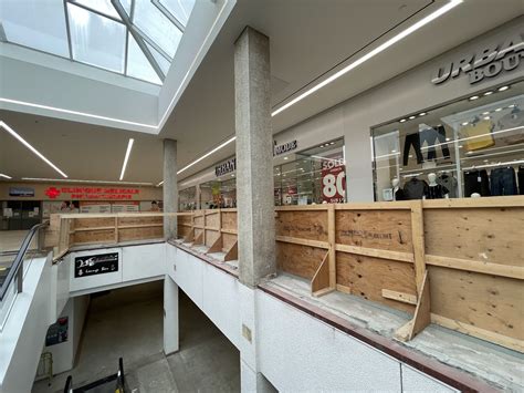 Directions to Côte-des-Neiges Metro Station in Montreal 4